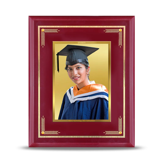 Customized Portrait Frame With Image Printed on 24K Gold Plated Foil For University Students