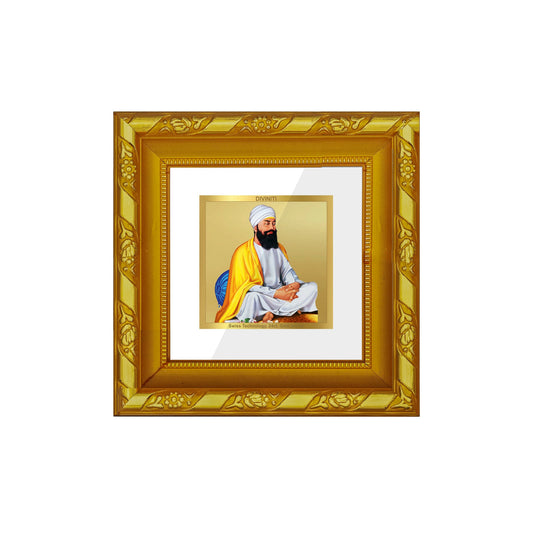 DIVINITI 24K Gold Plated Guru Tegh Bahadur Ji Religious Photo Frame For Home Decor, Puja (10.8 X 10.8 CM)