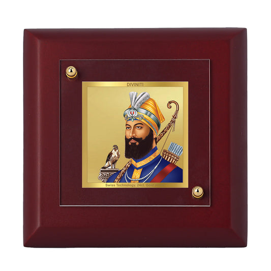 Diviniti 24K Gold Plated Guru Gobind Singh Photo Frame For Home Decor, Table Tops & Gift (10 x 10 CM)