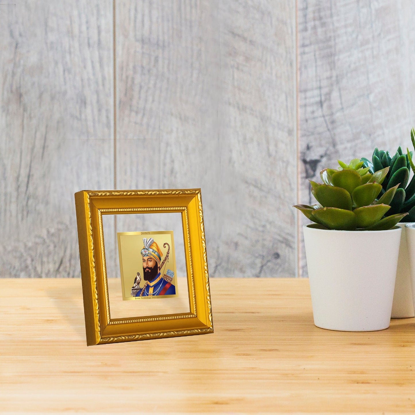 DIVINITI GURU GOBIND SINGH Gold Plated Wall Photo Frame| DG Frame 101 Size 1A Wall Photo Frame and 24K Gold Plated Foil| Religious Photo Frame Idol For Prayer, Gifts Items (10CMX10CM)