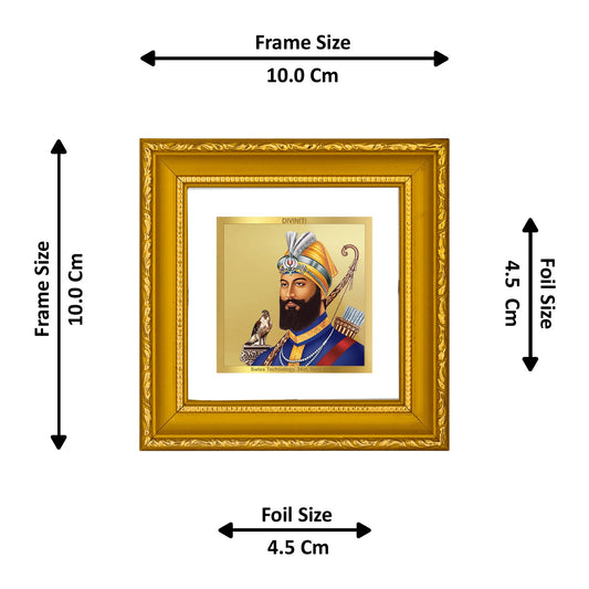 DIVINITI GURU GOBIND SINGH Gold Plated Wall Photo Frame| DG Frame 101 Size 1A Wall Photo Frame and 24K Gold Plated Foil| Religious Photo Frame Idol For Prayer, Gifts Items (10CMX10CM)