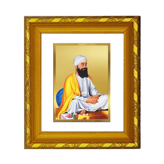 DIVINITI 24K Gold Plated Guru Tegh Bahadur Ji Photo Frame For Home Decor, Festive Gift (15.0 X 13.0 CM)