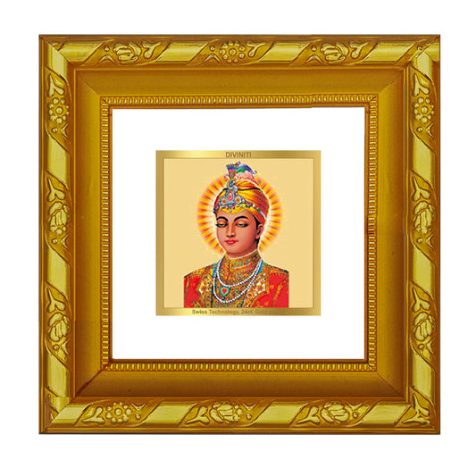 DIVINITI 24K Gold Plated Guru Harkrishan Photo Frame For Home Decoration, Gift (10.8 X 10.8 CM)