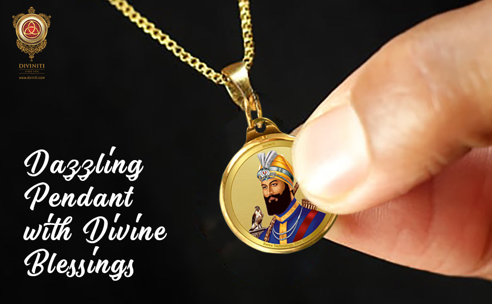 Diviniti 24K Double sided Gold Plated Pendant Guru Gobind Singh  & Golden Temple|28 MM Flip Coin (1 PCS)