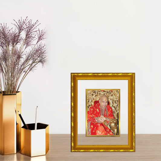 Diviniti Guruji Gold Plated Wall Photo Frame, Table Decor| DG Frame 103 Size 2 and 24K Gold Plated Foil| Religious Photo Frame Idol For Prayer, Gifts Items (21.5 CM X 17.5 CM) GJ8