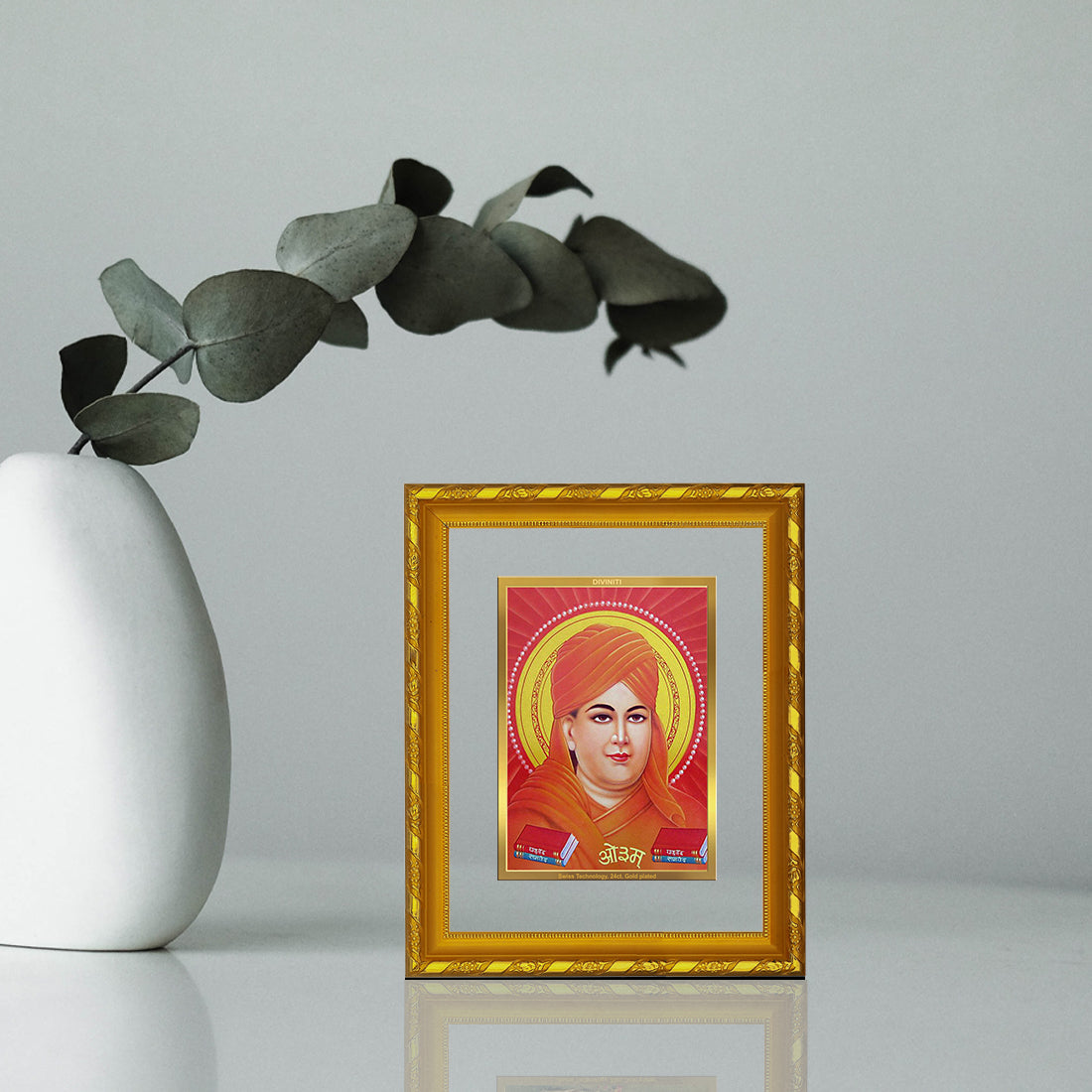 DIVINITI 24K Gold Plated Dayananda Saraswati Photo Frame For Home Wall Decor, Tabletop (21.5 X 17.5 CM)