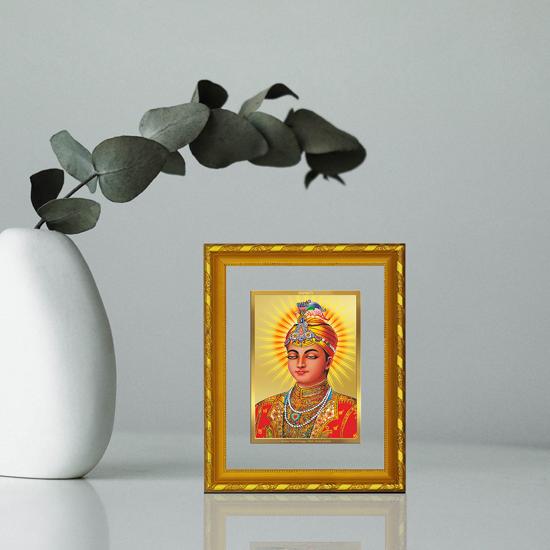 DIVINITI 24K Gold Plated Guru Harkrishan Wall Photo Frame For Home Decor, Living Room (21.5 X 17.5 CM)