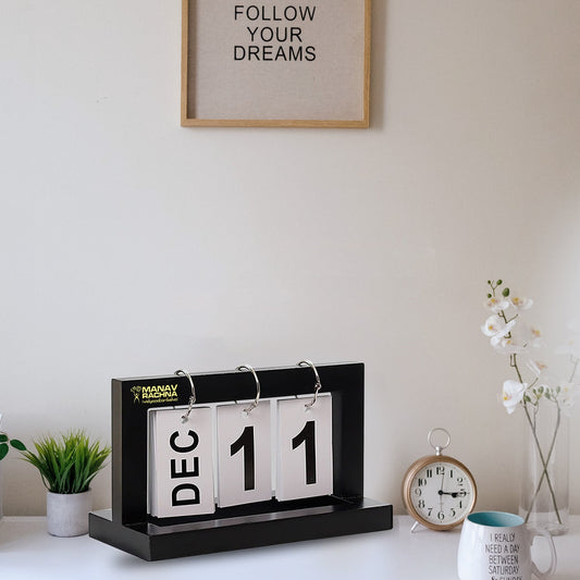 Custom Hanging Desk Calendar for Offices