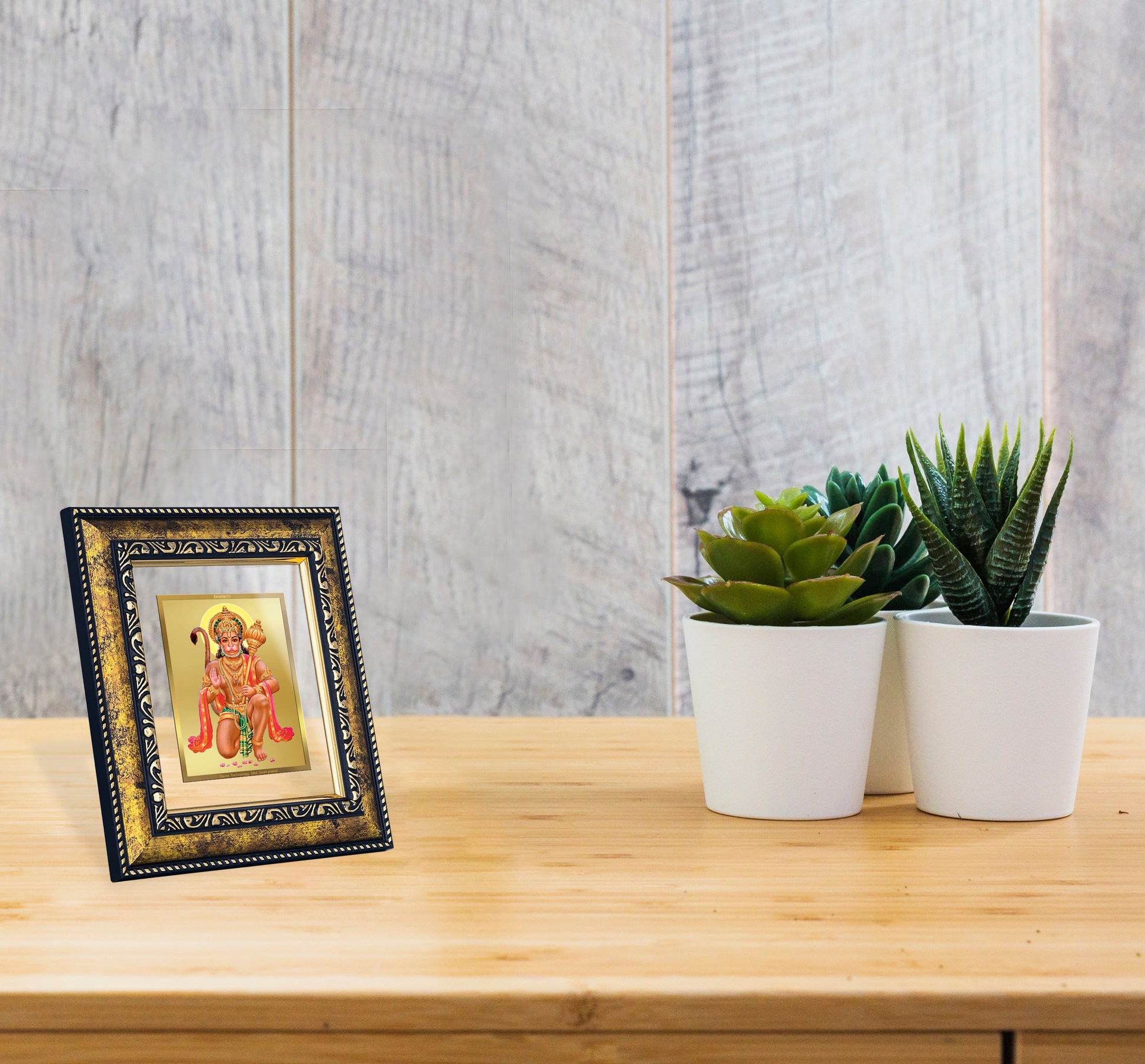 DIVINITI Hanuman Photo Frame with Gold Plating