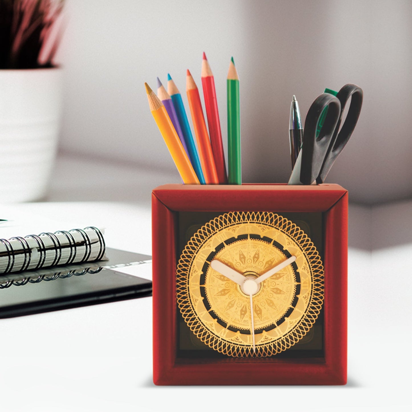 Luxury MDF Pen Holder with Gold Clock Frame