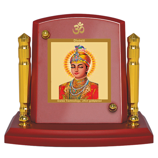 Diviniti 24K Gold Plated Guru Harkrishan For Car Dashboard, Home Decor, Table & Gift (7 x 9 CM)